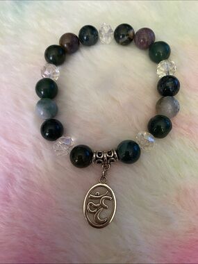 Handcrafted Green Agate stone Charm Bracelet with Silver Om Pendant